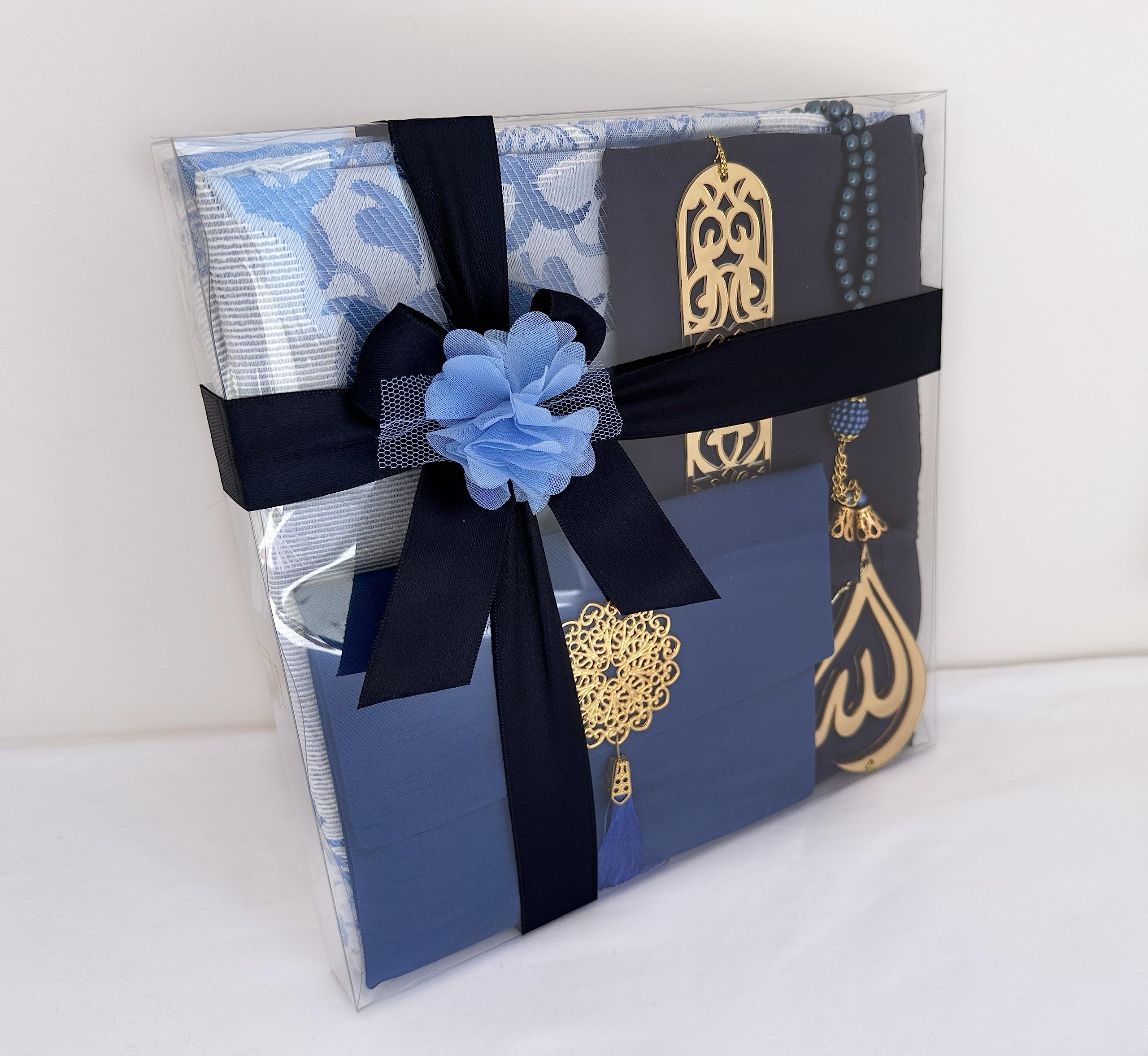 RAMSE Muslim Prayer Rug, 7 In One Gift Set, Prayer Mat Surah Book, Tasbeeh, Scarf, Surah Case, Bookmark, Car Mirror Hanger, Prayer Beads,Islamic Gift for Umrah, Hajj, Wedding, Janamaz (BLUE)