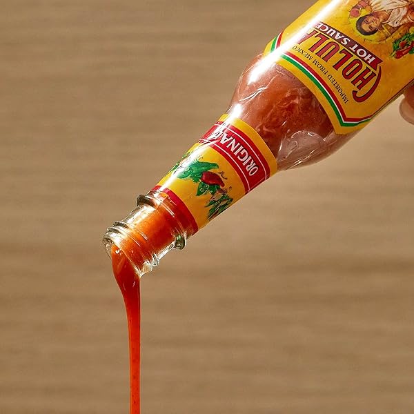 CHOLULA ORIGINAL HOT SAUCE TRAVEL SIZED BOTTLE, 48 COUNT – 48 PACK OF 0.75 FLUID OUNCE BOTTLES OF HOT SAUCE WITH MEXICAN PEPPERS, PERFECT SIZE FOR DELIVERY AND TAKEOUT ORDERS