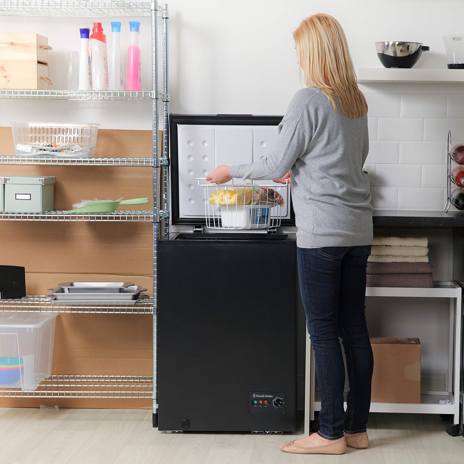 Russell Hobbs RHCF99B 99L A+ Energy Rating Chest Freezer Black Free 5