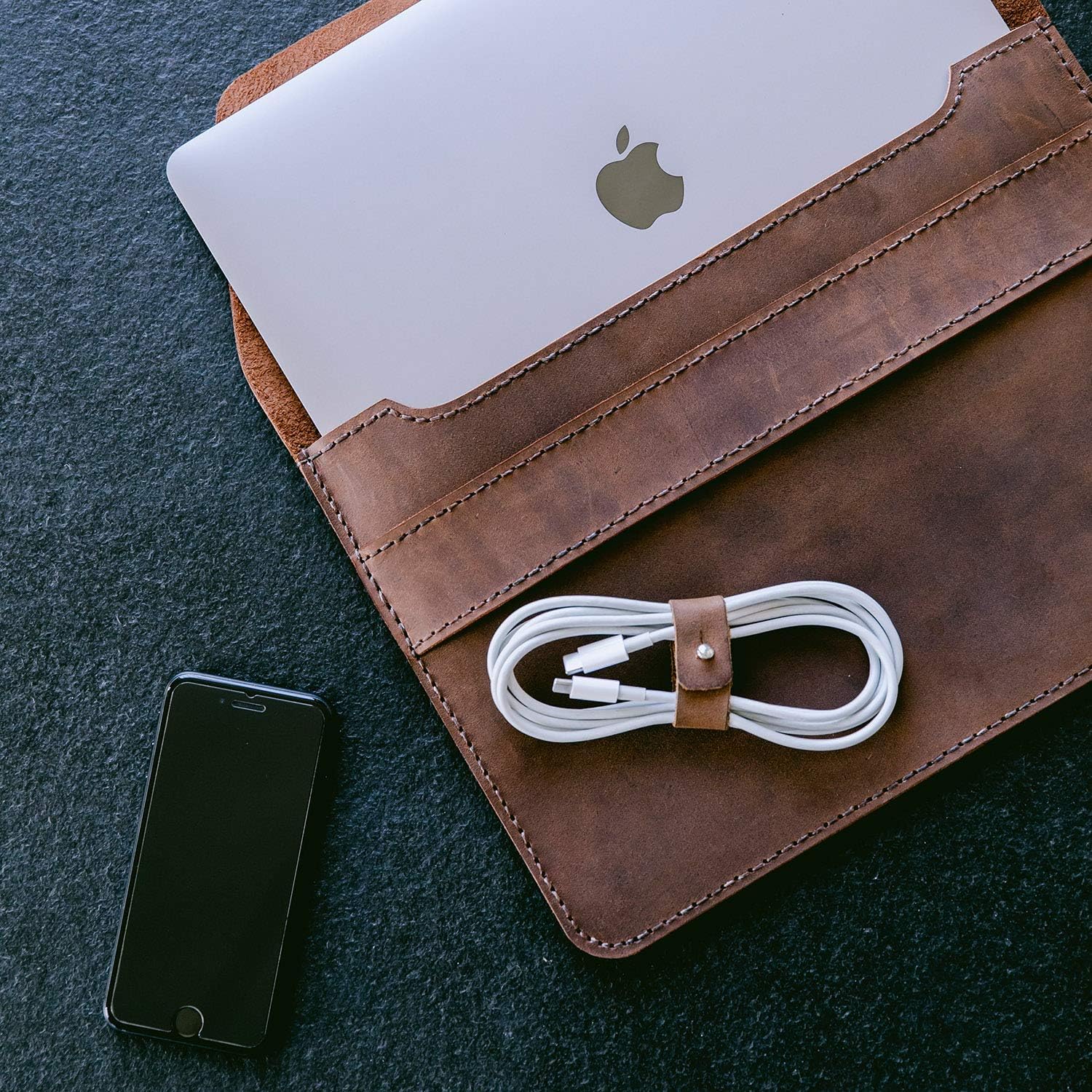 hecho. Leather Sleeve Fernando for MacBook Pro 13 Inch (2016 & 2017), Handmade from 100% Genuine Leather (Cover, Bag, Case - Image 5
