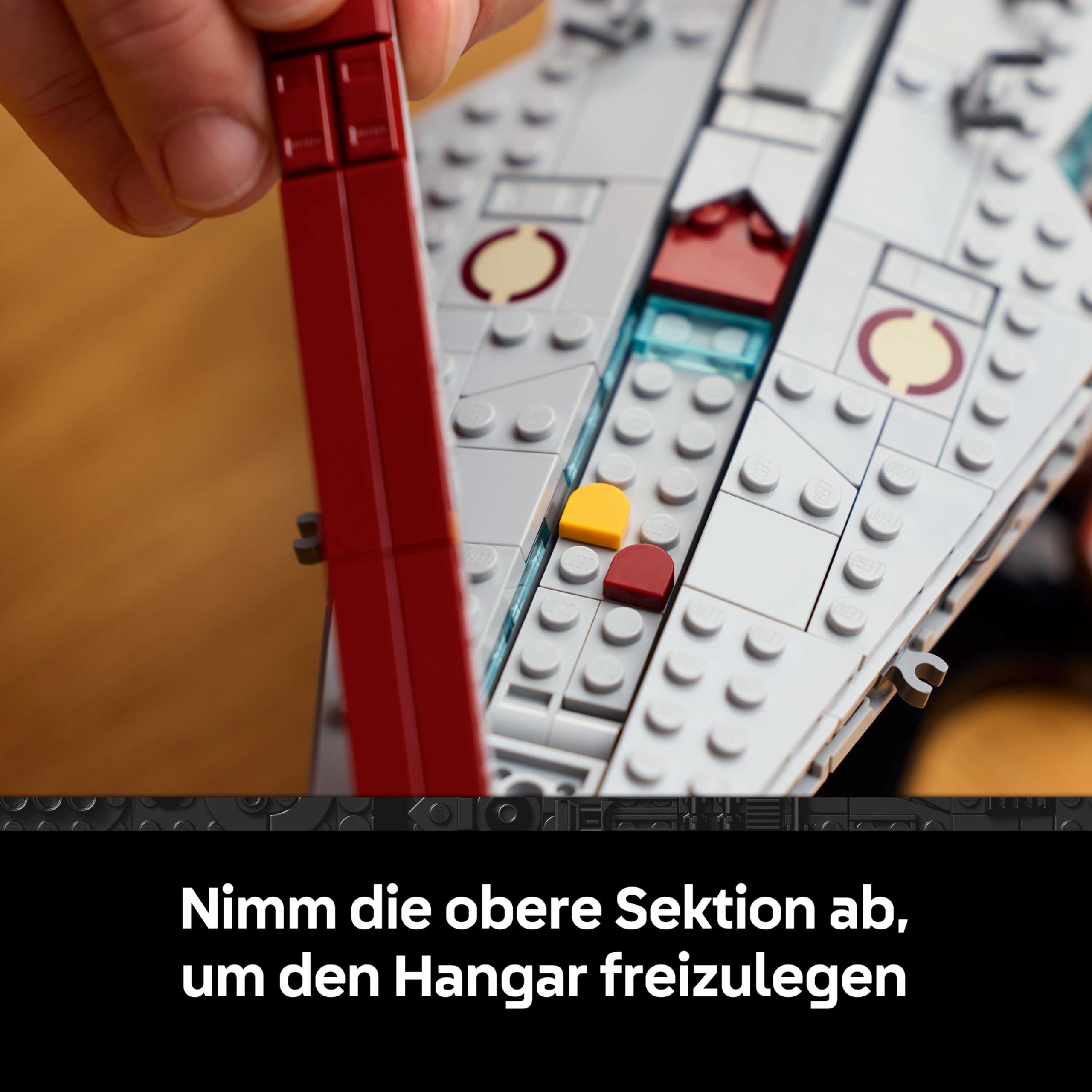 LEGO Star Wars 75441 Angriffskreuzer der Venator-Klasse - Modellbau-Set des republikanischen Kriegsschiffs für Erwachsene - Deko für Wohnzimmer & Regal - Geschenk für Fans von Die Rache der Sith 4
