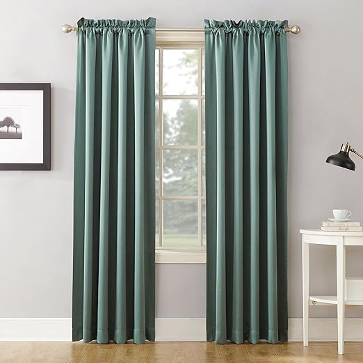 Amazon Com Sun Zero Barrow Energy Efficient Rod Pocket Curtain