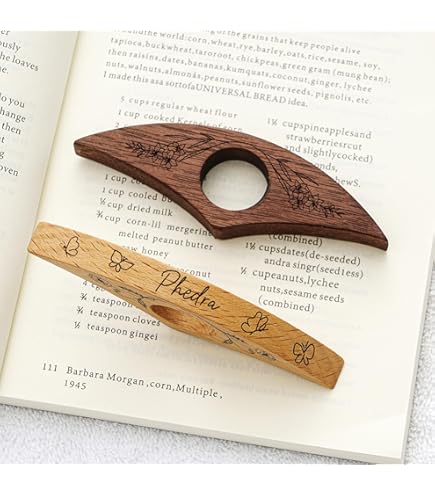 Marque-page Personnalisé En Bois Avec Anneau Pour Pouce – Gravure De Nom – Cadeau Fait Main Pour Amoureux Des Livres – Noyer Ou Hêtre