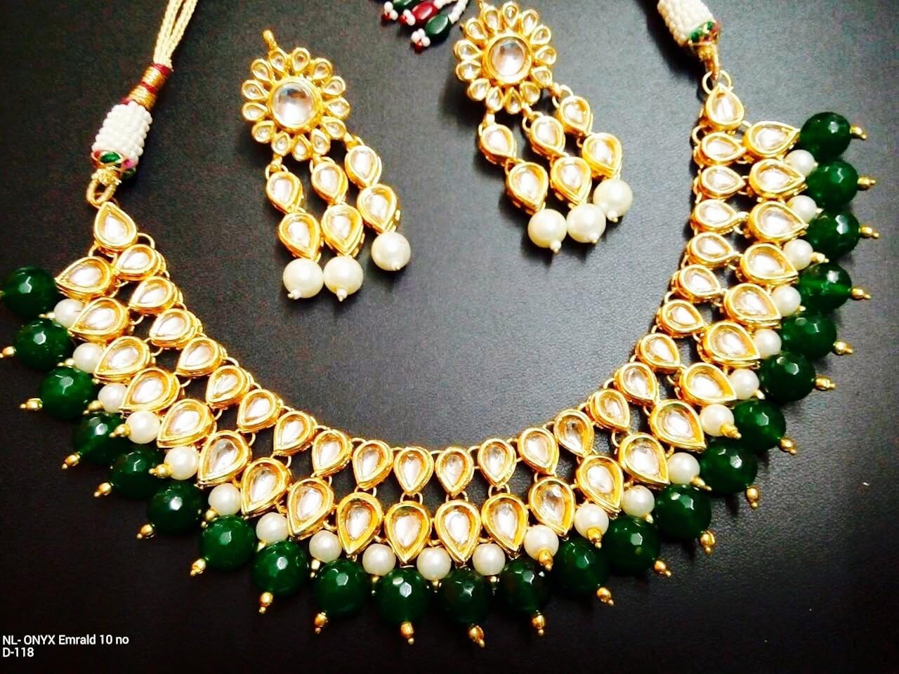 kundan polki pendant set