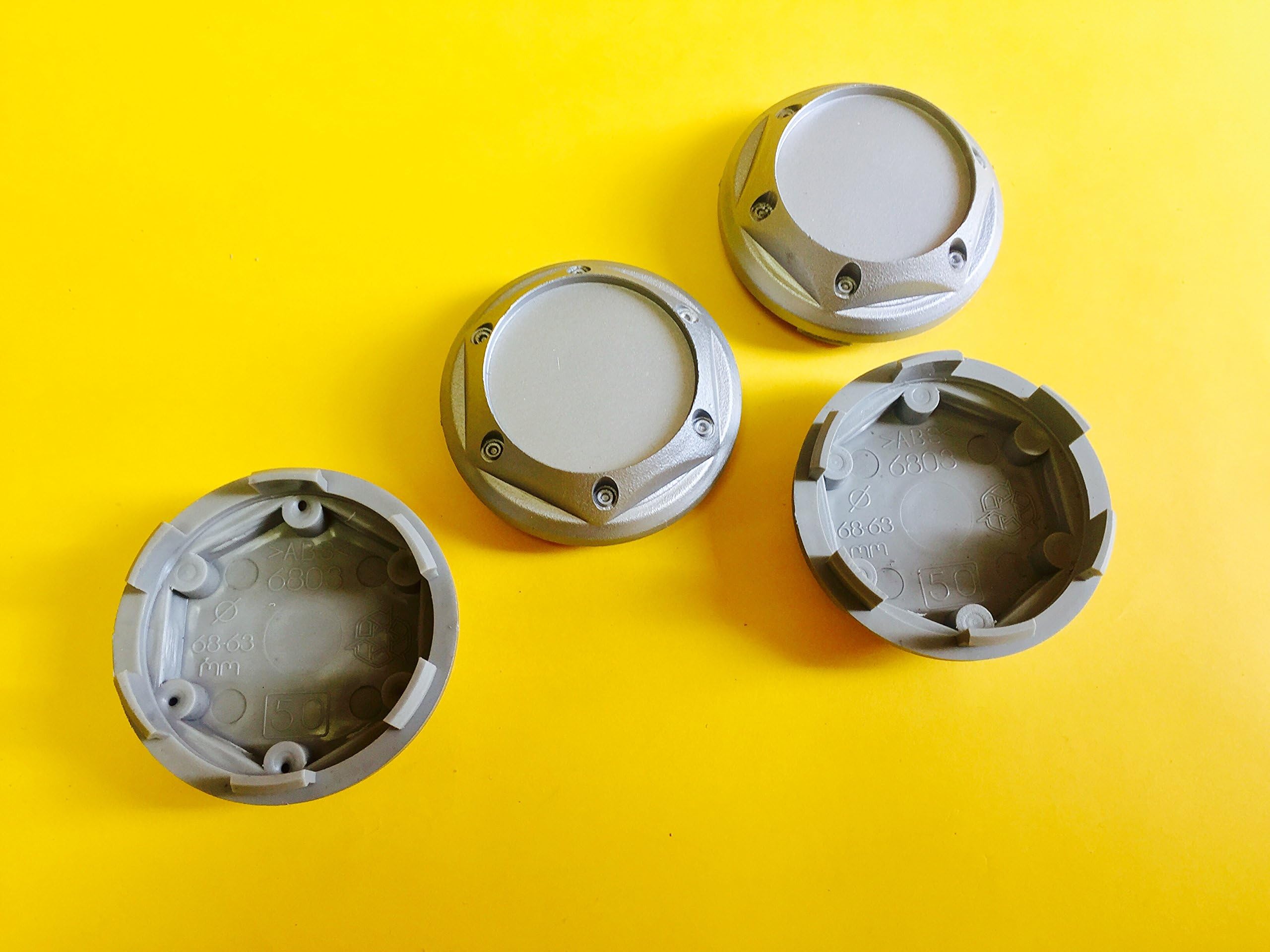 JD Trade 4x Ø 68mm / 63mm Universal Alloy Wheel Center Centre Hubs Caps
