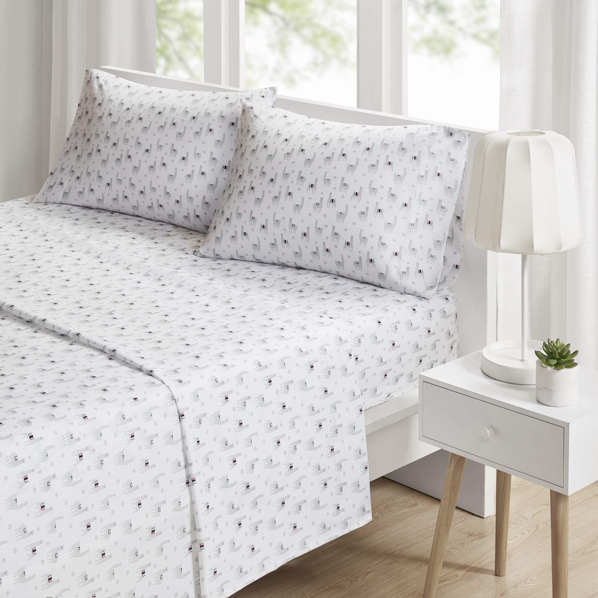 Intelligent DesignMicrofiber Cozy Bed Sheet Set, Modern All Season Bedding & Pillowcases, Premium 14" Elastic Pocket Fits up to 16" Mattress, Queen Grey Llamas 4 PieceOEKO-TEX STANDARD 100