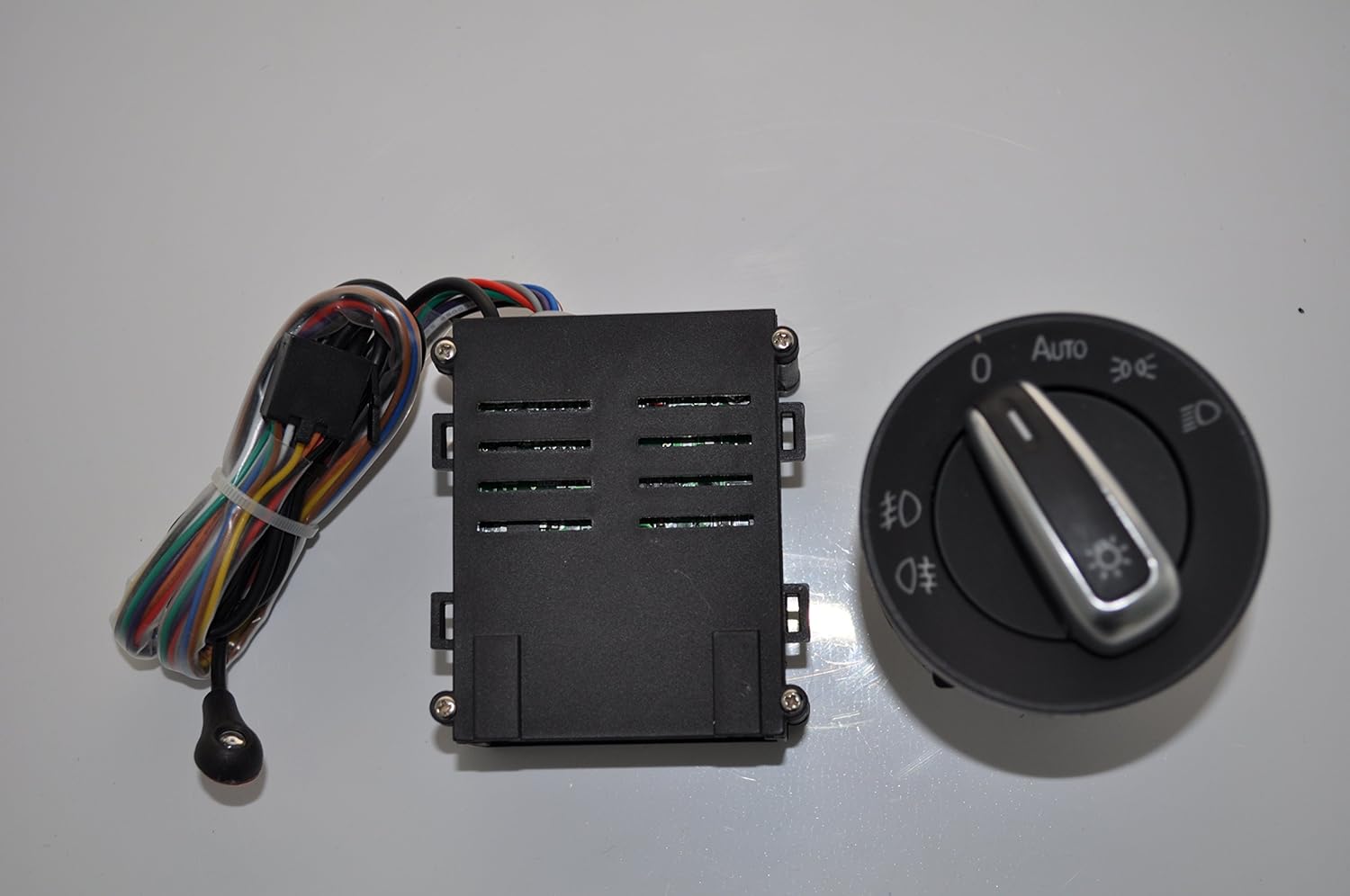 Enzan Vw ゴルフ4 ビートル ザビートル ポロ用 オートライトスイッチ 内装パーツ 車 バイク Amazon