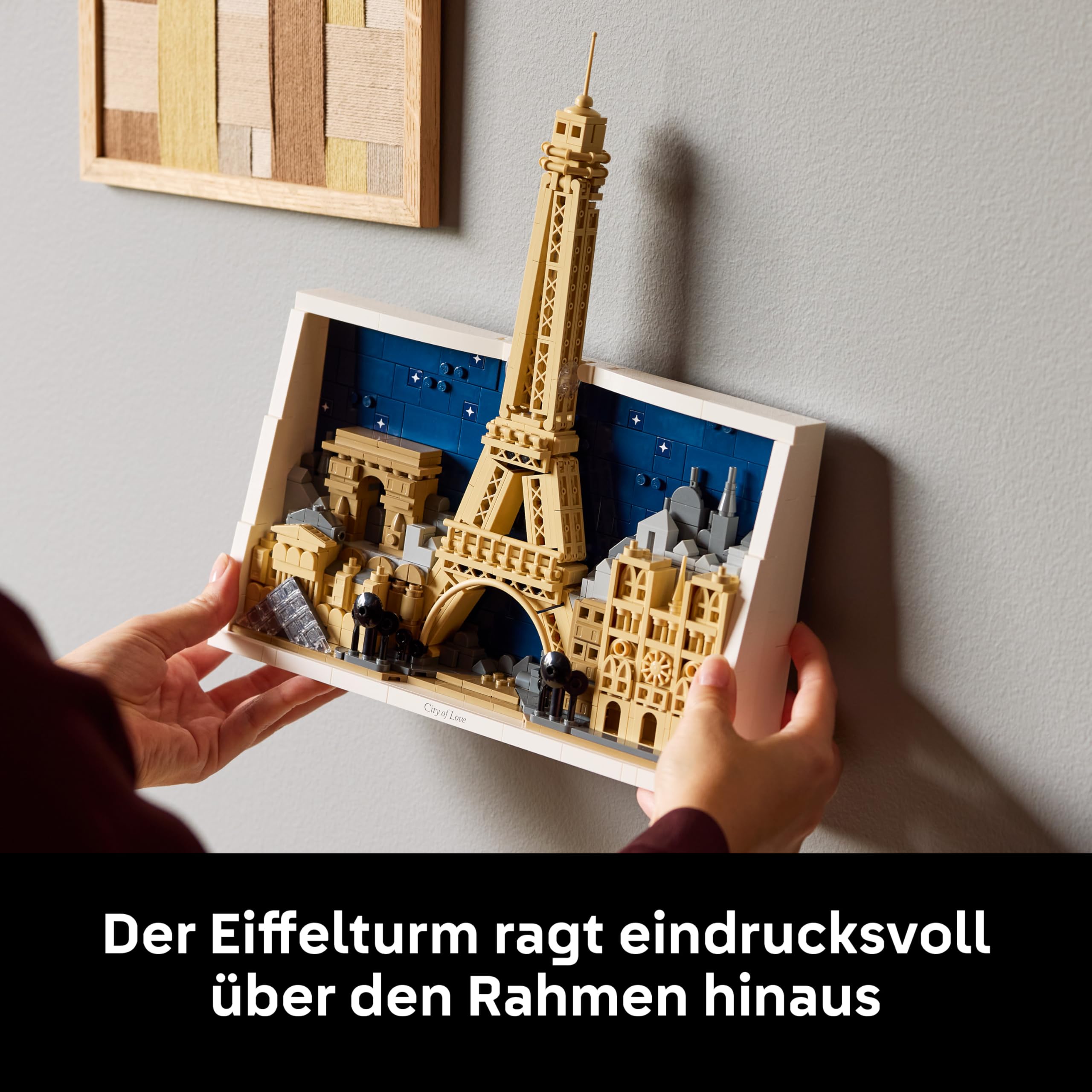 LEGO Architecture Paris – Stadt der Liebe 3D Puzzle - Wanddeko als Bastelset zum Bauen - DIY Set Erwachsene mit Pariser Wahrzeichen wie Miniatur Eiffelturm - Geschenk für Männer und Frauen - 21064 7