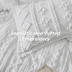 Bedsure Tufted Boho Comforter Set Full Size