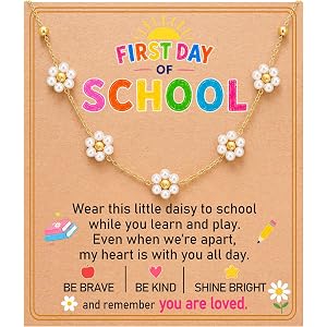 Eryuor New Beginnings, Daisy Necklace for Girls First Day of School Gifts