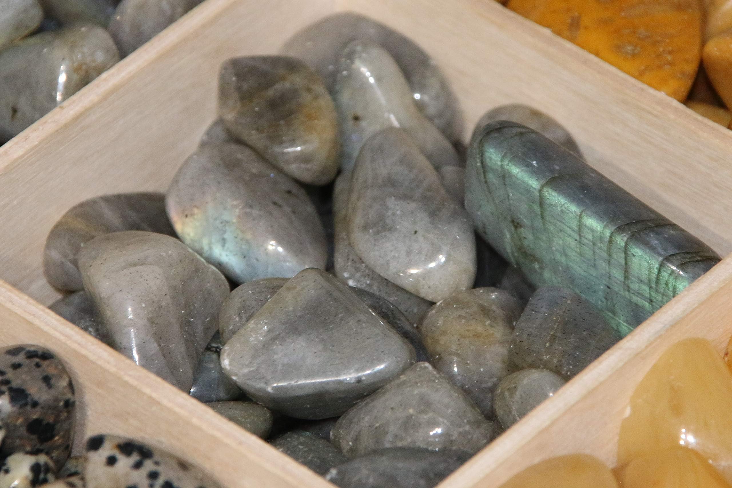Natural Large Healing Crystal Tumble Stone Chakra Reiki (Labradorite)