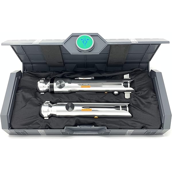 Amazon.com: Galaxy's Edge Star Wars Legacy Lightsaber (Ahsoka Tano