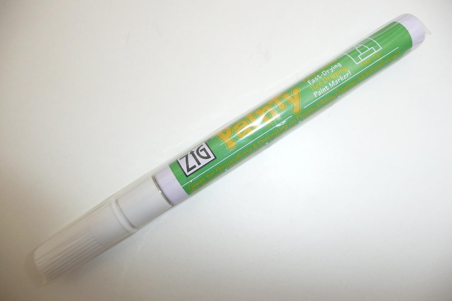 Zig Painty Fine White Paint Marker Pen Amazon.co.uk Office Products