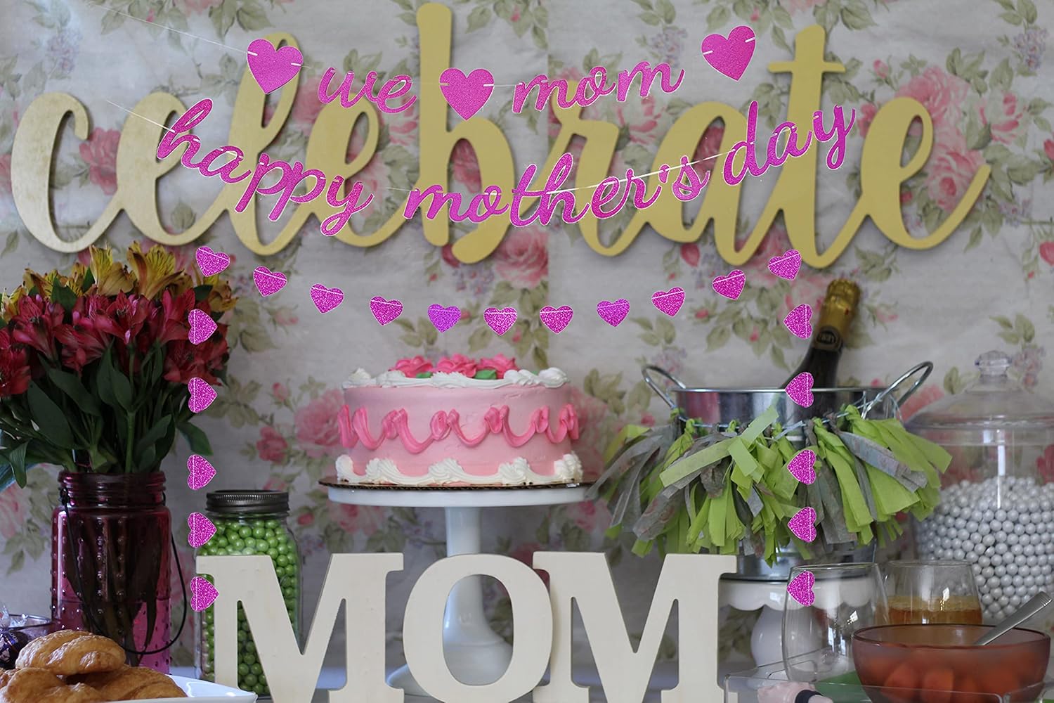 Happy Mother’s Day Banner, We Love Mom Banner, Pink Glitter Mothers Day Decorations, Thank You Mom Best Mom Ever Mothers Day Garland for Mother’s Day Party Decorations Photo Props (Pre-Assembled)