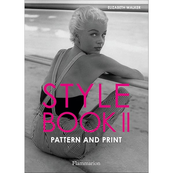 THE FASHION BOOK / ザ・ファッション・ブック Fashion Trends - the Styling Book Womenswear Winter 2002-03