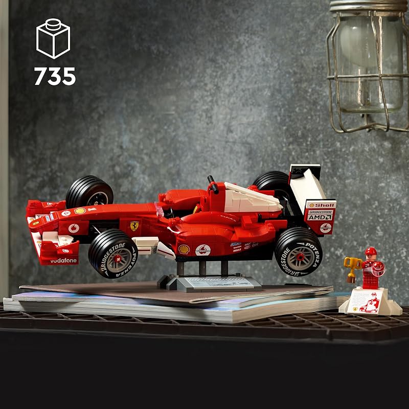 Icons Ferrari F2004 und Michael Schumacher 11375