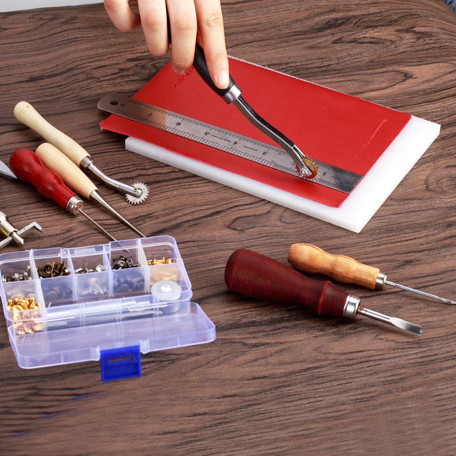 JOYPEA Leather Working Tools 195 PCS Leather Craft Stamping Tools with Cutting Mat Snaps and Rivets Kit Stitching Groover, Prong Punch for DIY Leather Craft