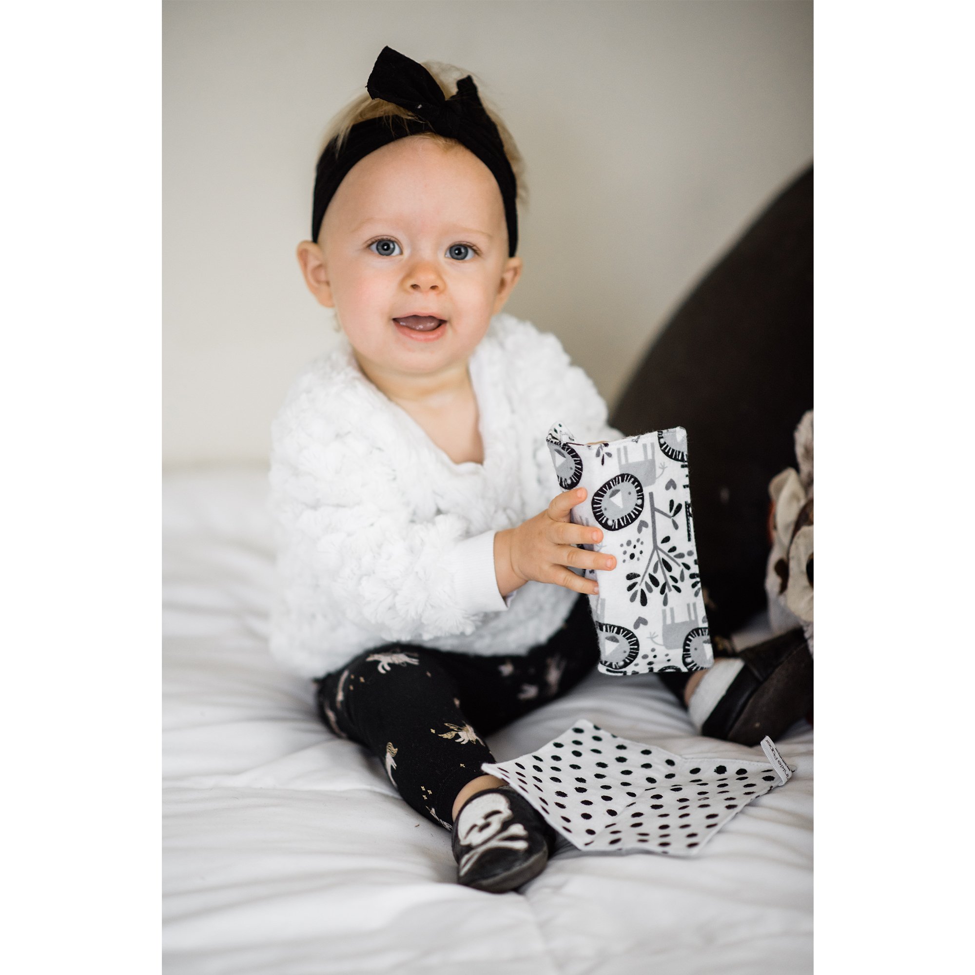 Hyak Designs Crinkle Paper for Babies Sensory Development Toy Baby