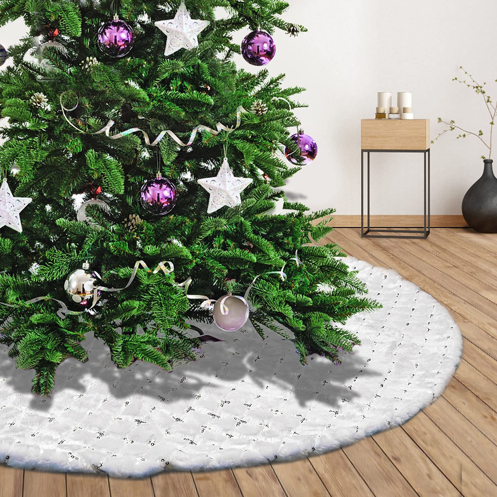 Deggodech 122cm White faux fur Christmas Tree Skirt Base Cover with Silver Cross Sequin Snow Plush Xmas Tree Skirt Mat for Christmas New Year Party Holiday Decorations (White-S, 48inches)