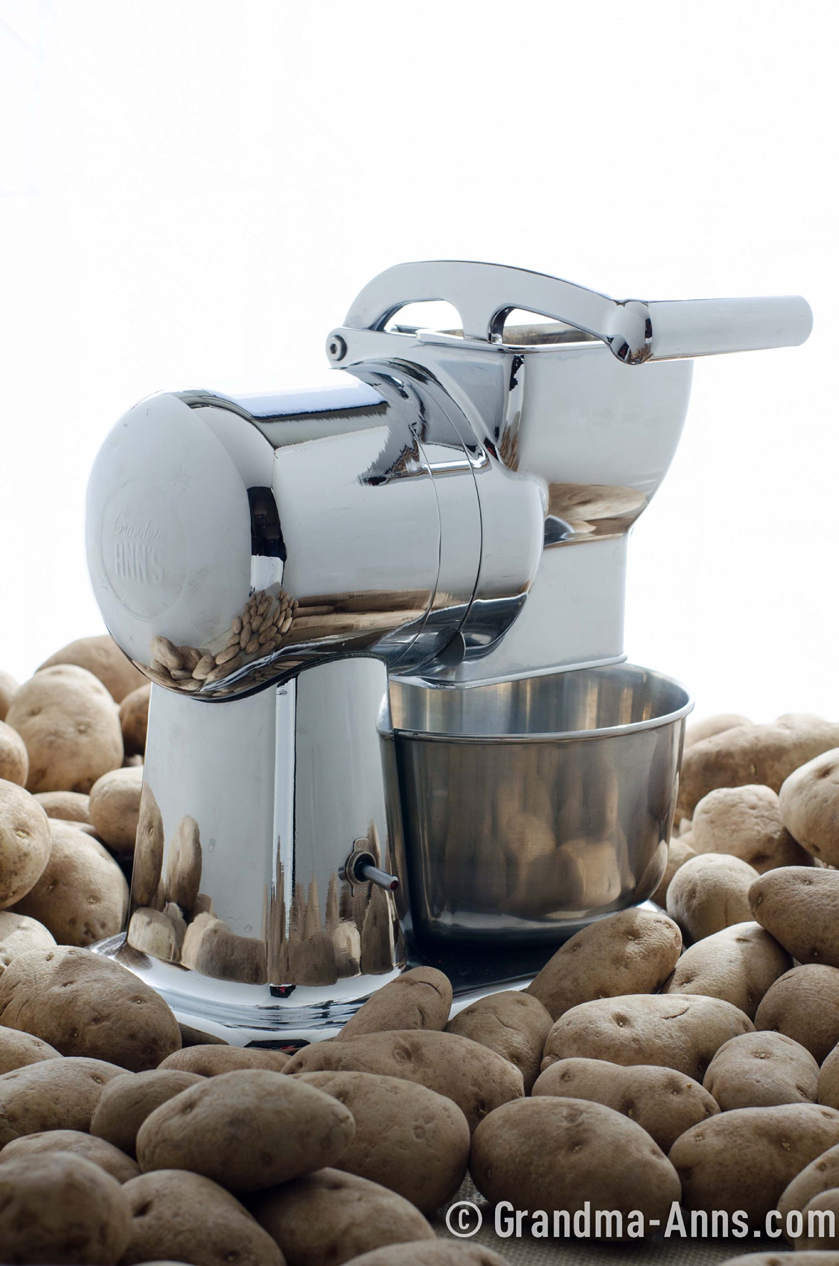 Grandma Ann's Electric Grater for Coconut, Potato, Cassava, and Cheese