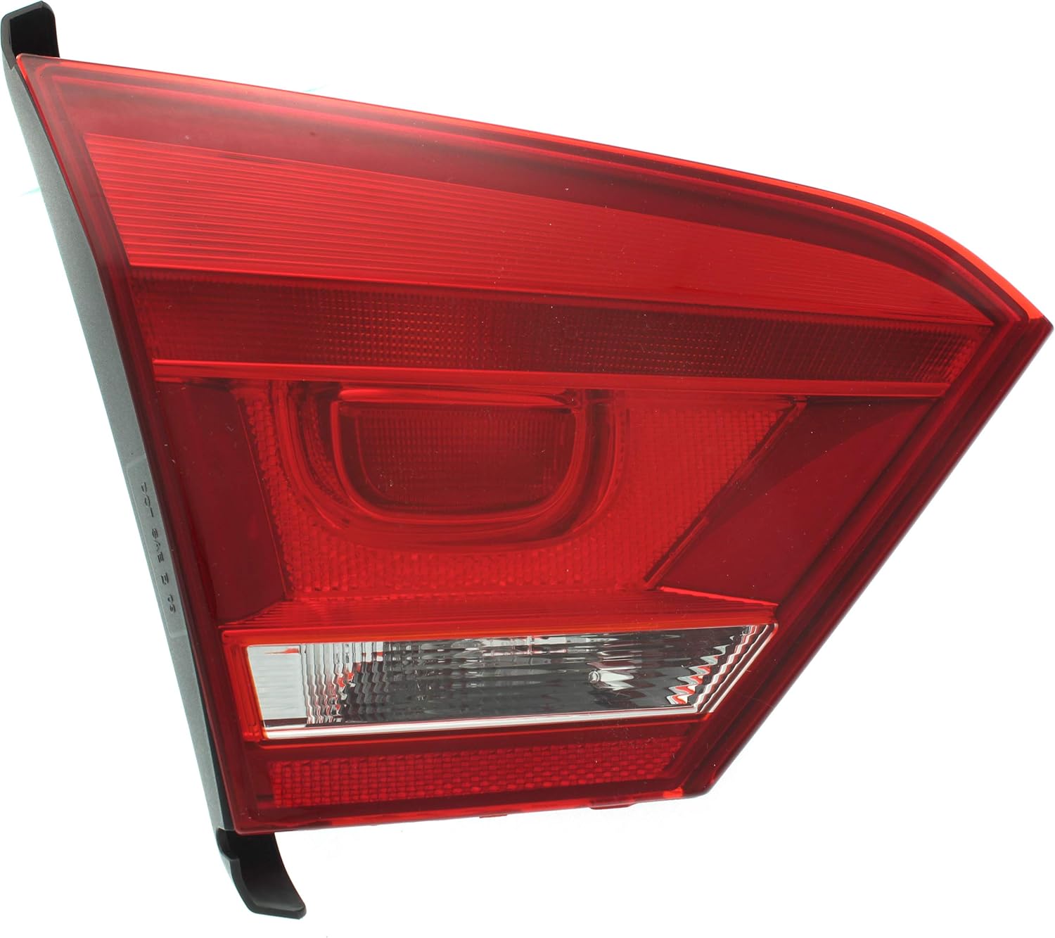 Tail Light Compatible with Volkswagen PASSAT 20122015 LH