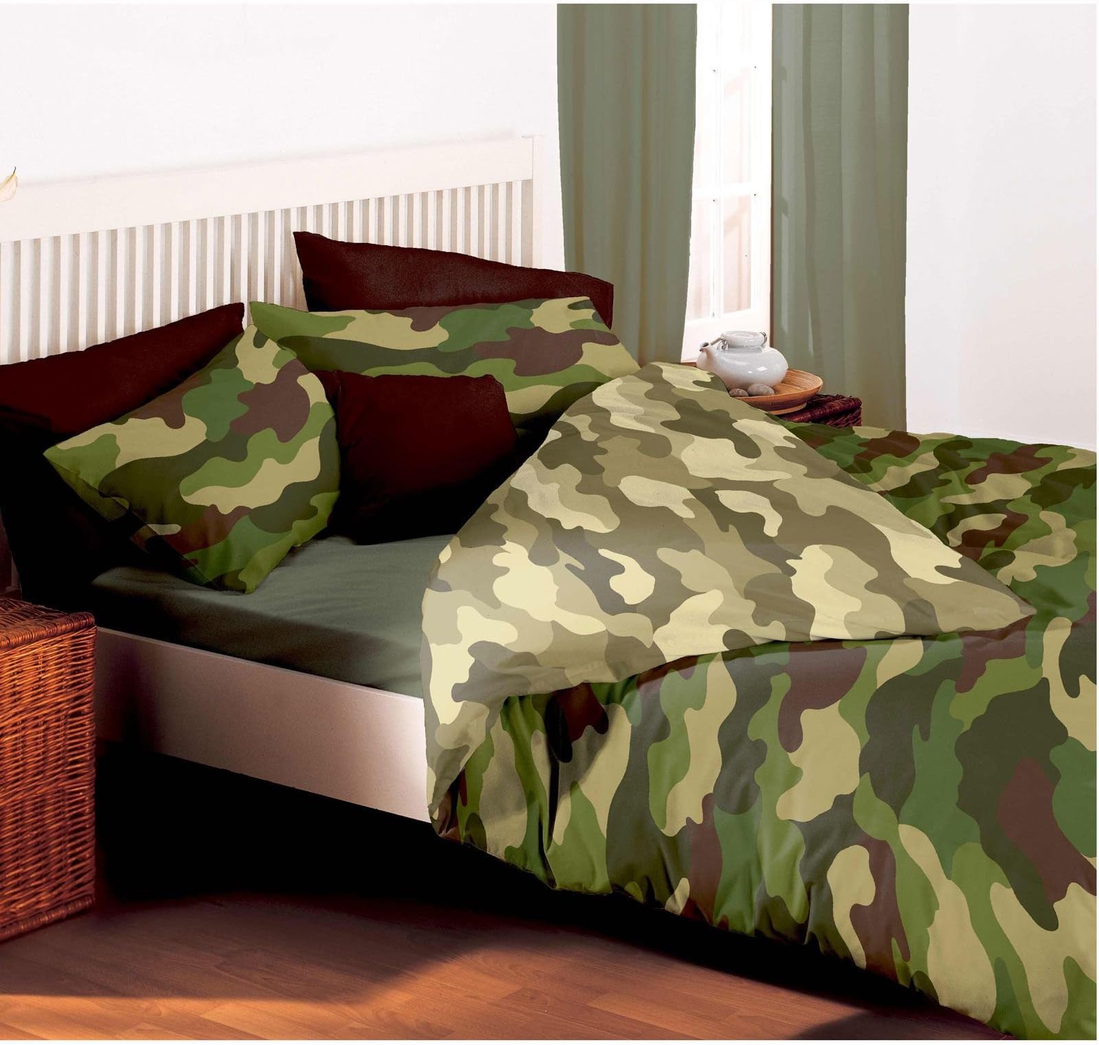 Army Camouflage Reversible Double Duvet and Pillowcase Set by PRH