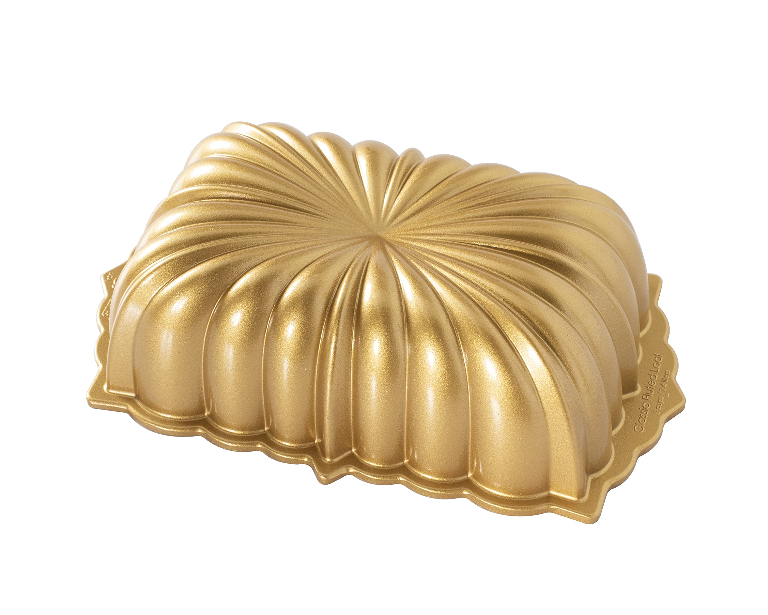 Nordic Ware Classic Fluted 6-Cup Bundt Pan, Original Cast Aluminium Bundt Tin, Bundt Cake Tin with Fluted Pattern, Cake Mould Made in The USA, Colour: Gold