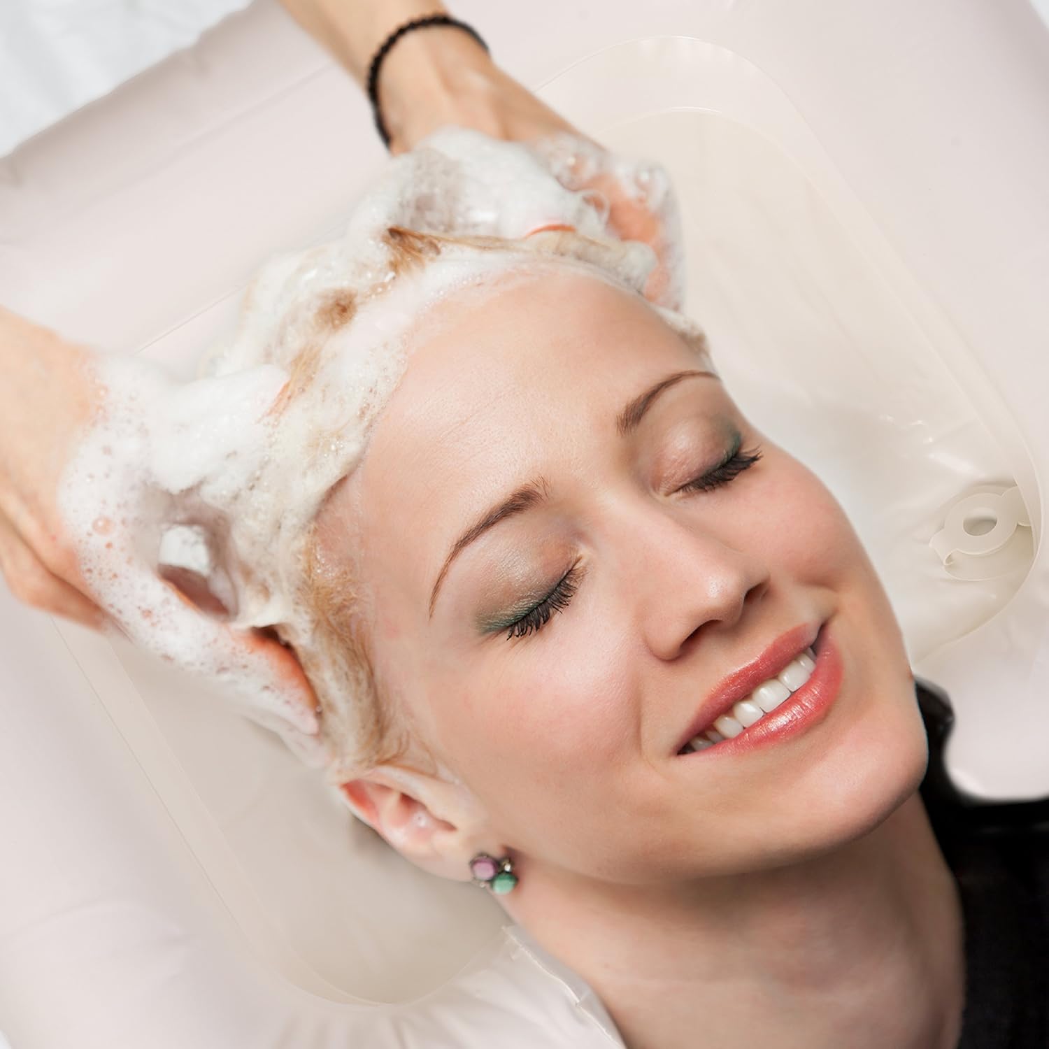 Duro-Med DMI Portable Inflatable Shampoo Bowl for Bedside and in Bed Hair Washing, Hair Cuts and Hair Coloring for The Elderly, Disabled, Bedridden and Handicapped, White: Health & Personal Care