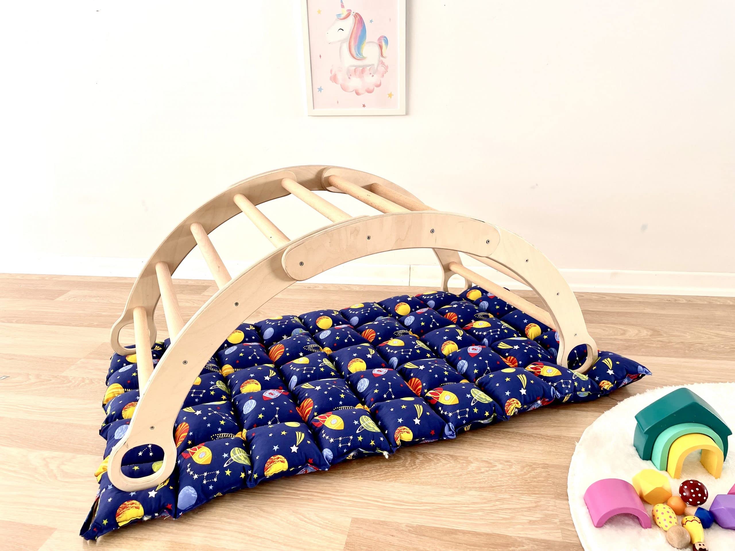 My Montessori 2 Pieces Set Arch and PillowWooden