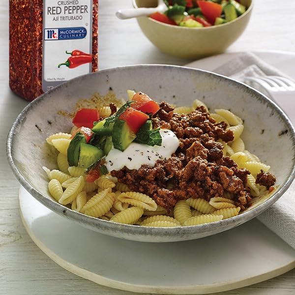 MCCORMICK CULINARY CRUSHED RED PEPPER, 13 OZ – ONE 13 OUNCE CONTAINER OF CRUSHED RED PEPPER FLAKES, PERFECT FOR SPRINKLING ONTO PIZZA, BEEF, PORK AND FLATBREADS