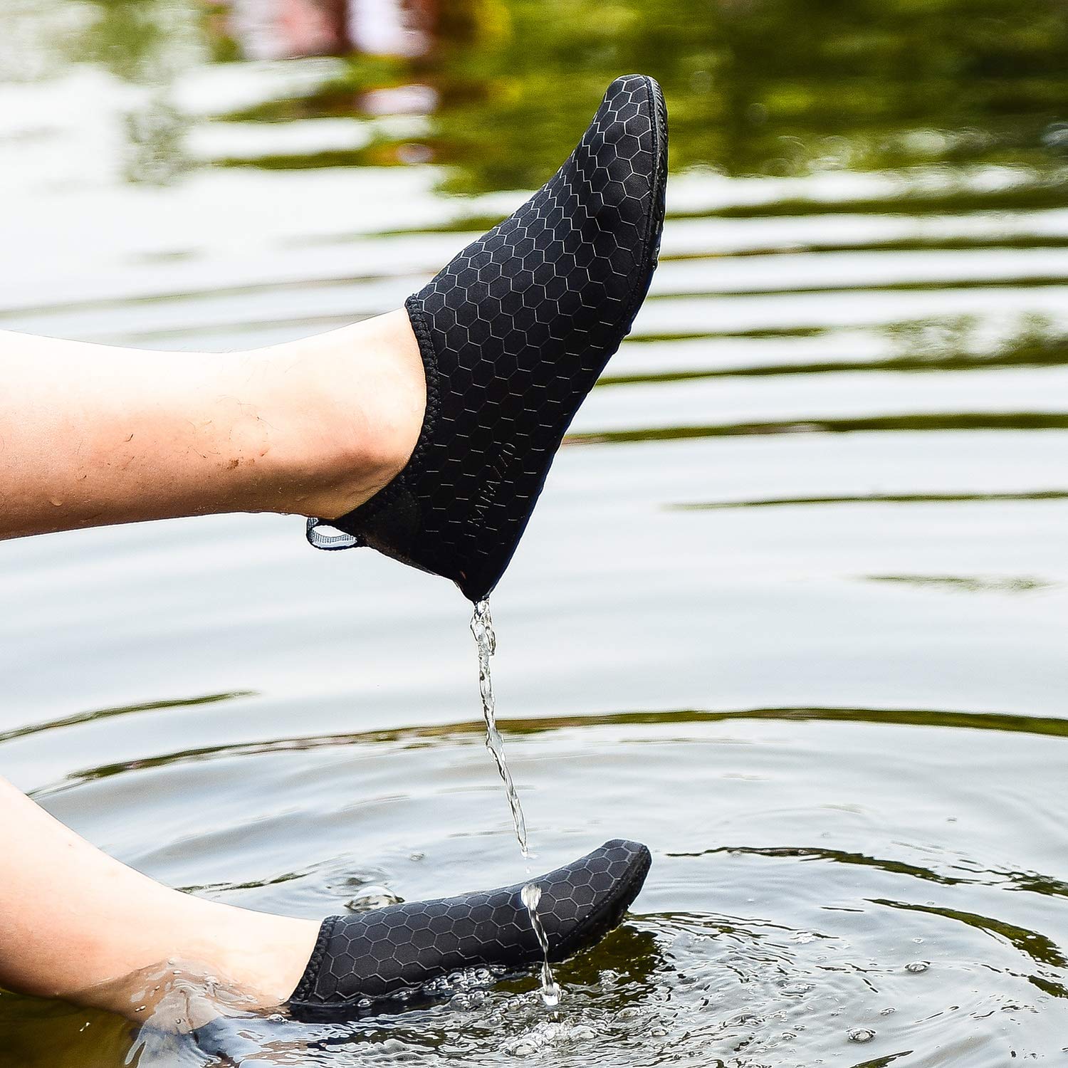 KARAZZO Mens Womens Water Shoes Aqua Shoes Socks Quick-Dry Lightweight Barefoot Shoes,Black-FC,Women 6-6.5/Men 5-5.5 M US