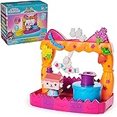 Gabby’s Dollhouse, Baby Box Talent Show Balcony Playset, 8-Pcs with Toy Figures, Doll House Accessories & Sensory Play, Kids 