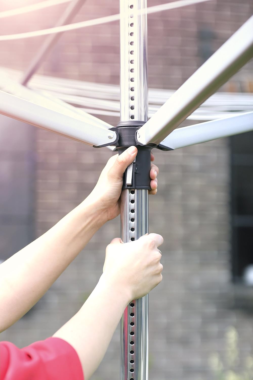 Brabantia, Lift-O-Matic, 50M of Clothes Line, Adjustable in Height, UV-Resistant & Non-Slip Lining, Umbrella System - Image 3