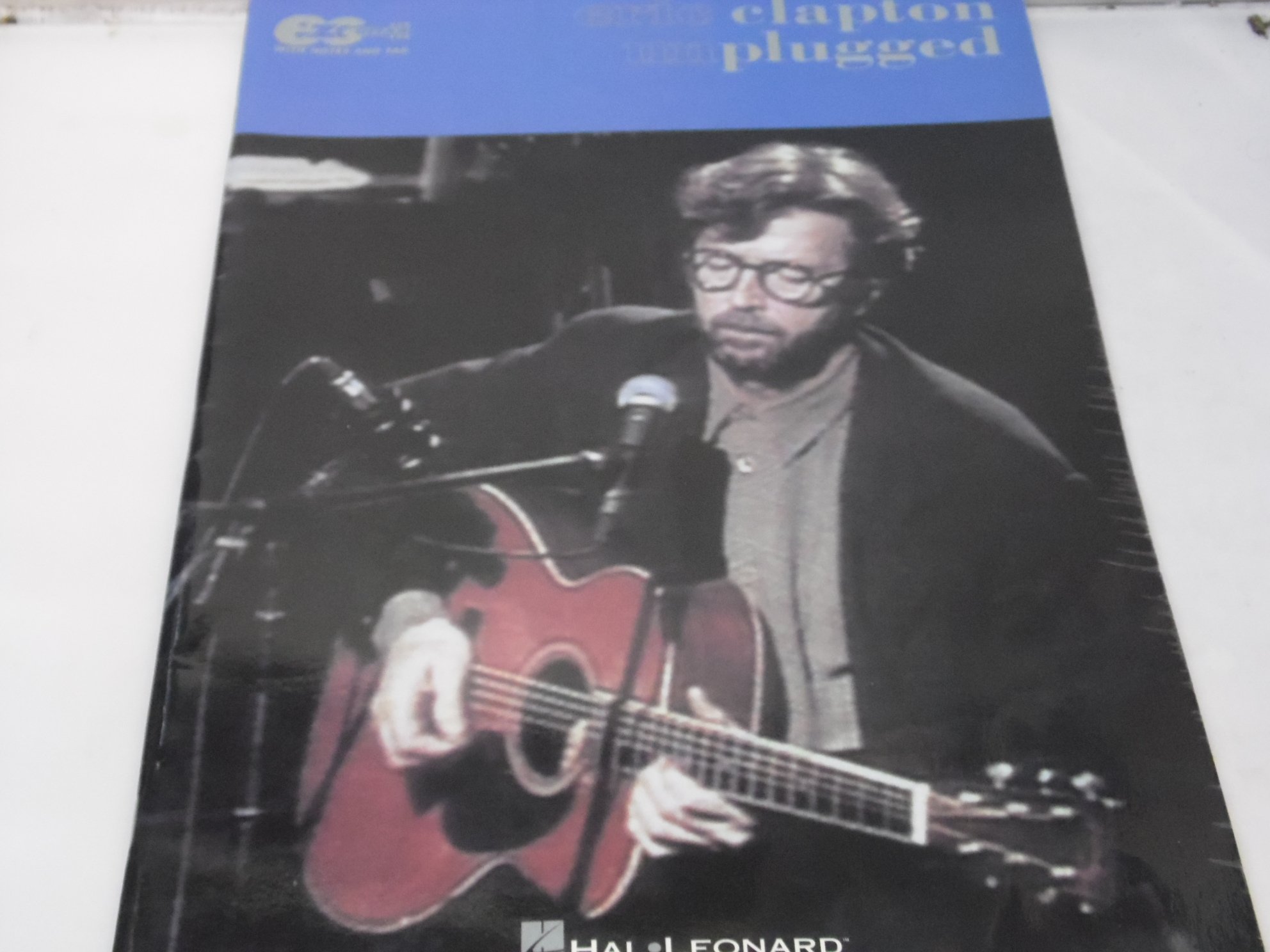 Eric Clapton Unplugged: For Easy Guitar with Notes and Tablature (Catalog No. 702086)