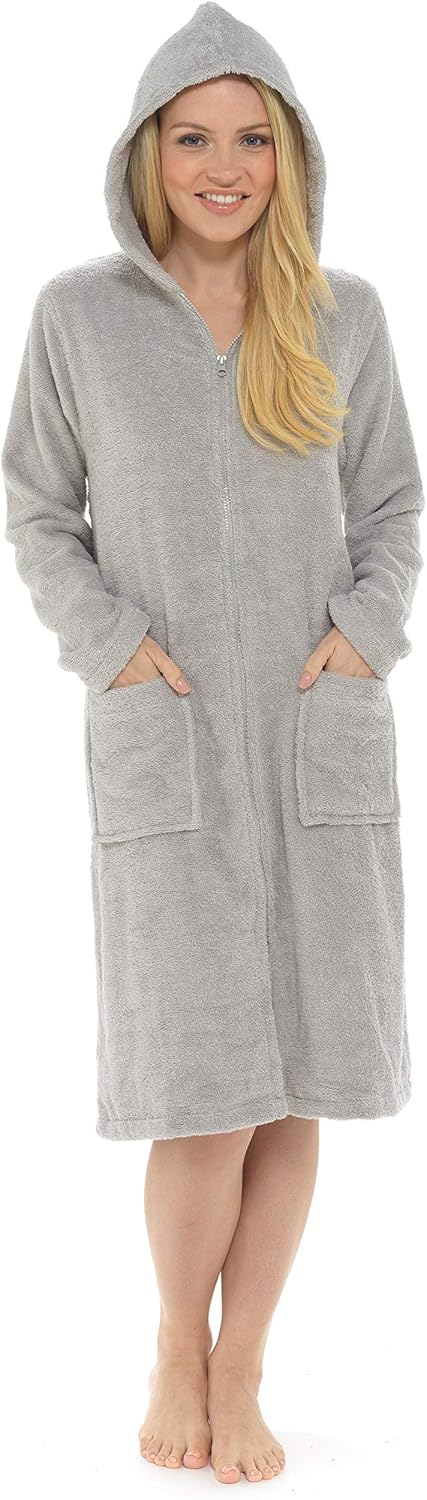 sortie de bain avec capuche