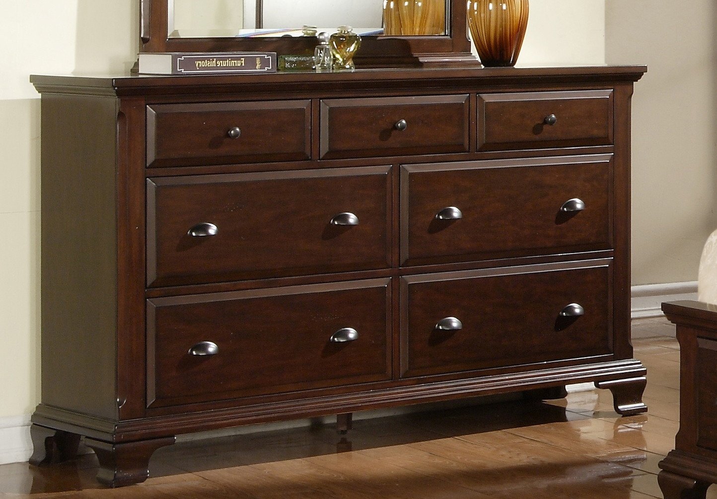 Grant 7 Drawer Standard Dresser