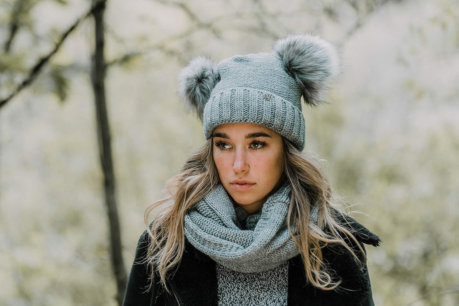 bonnet deux pompons femme