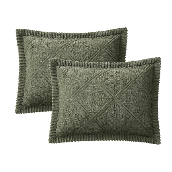 VCNY HOME – KING QUILT SET, 3-PIECE PLUSH BEDDING WITH MATCHING SHAMS, ELEGANT ROOM DECOR (WESTLAND OLIVE MOSS GREEN, KING)