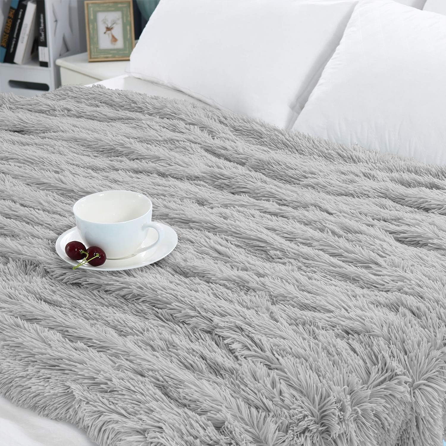 Homore Soft Fluffy Blanket Fuzzy Sherpa Plush Cozy Faux Fur Throw Blankets for Bed Couch Sofa Chair Decorative, 50''x60'' Light Grey: Kitchen & Dining