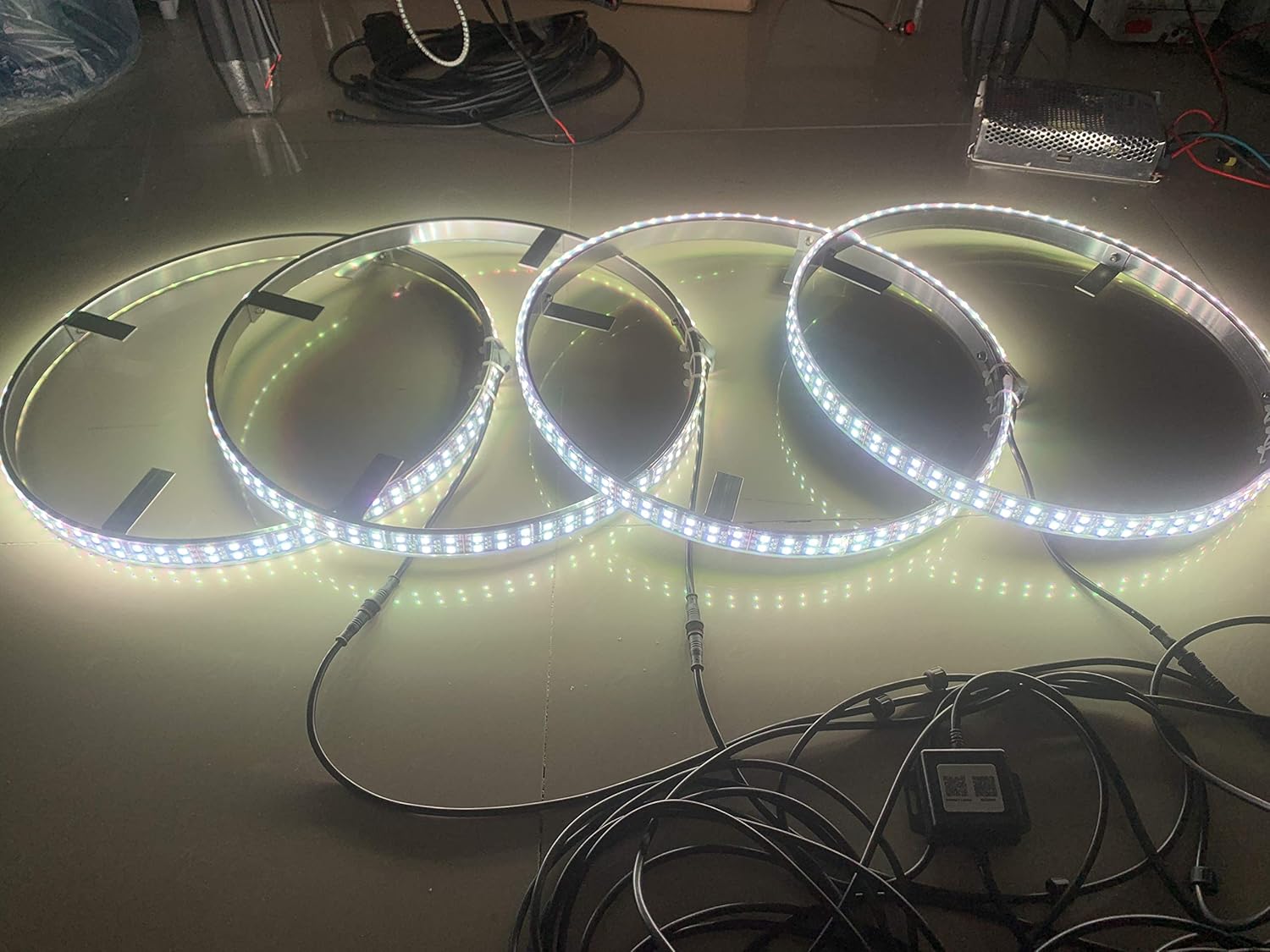 Sando Tech Dream Chasing Color Flow 15.5‘’ IP68 Waterproof Double Row Dual Raw 300Leds Brightest Strobe Led Wheel Ring Lights Rim Lights Car Tire Lights Blue-Tooth APP Control Multi-Colors - 4 Lights: Automotive