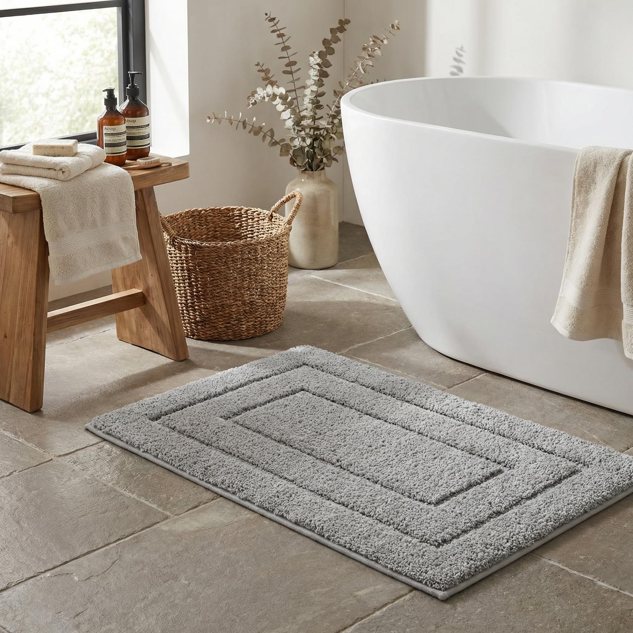 GRANNY SAYS Bath Mat 40 x 60 cm, Bathroom Mat Non Slip, Super Absorbent Bath Rug, Extra Soft Rug for Floor, Microfiber Fluffy Bathmat, Bathroom Accessories Decor, Grey — image 1