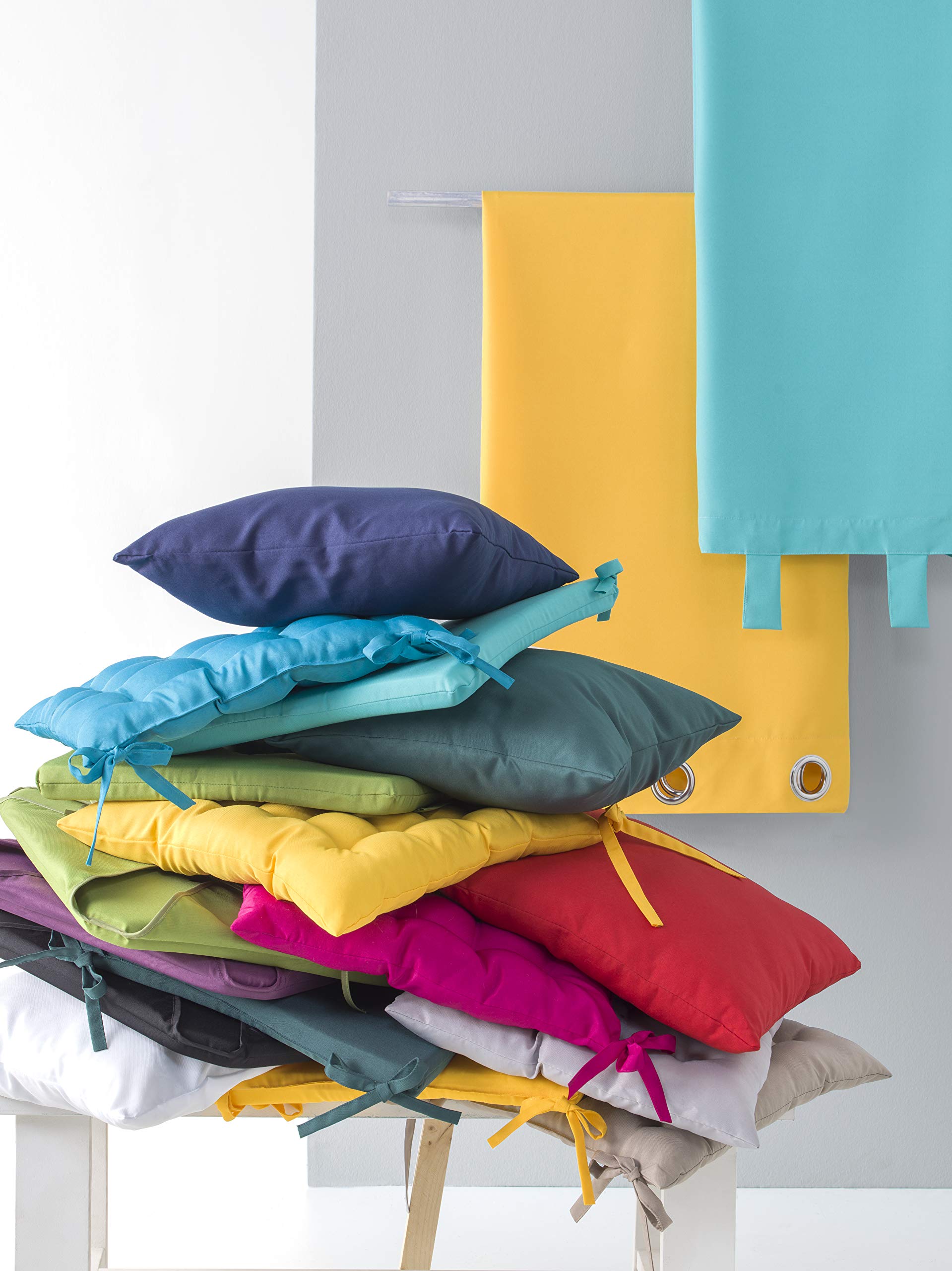 Today 257452 Padded Cotton Mattress, 40 x 40 cm, Cotton, Pomme d'amour/Rouge, 40x40x4 cm