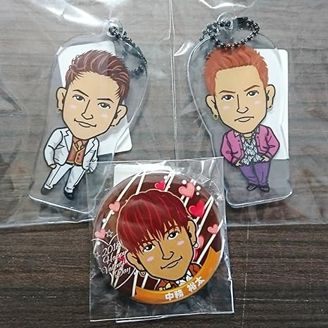 Amazon トラステ オンライン ガチャ中務裕太 セット Roam Around アニバ クリアチャーム バレンタイン 缶バッチ Generations Exile Tribe アイドル 芸能人グッズ 通販