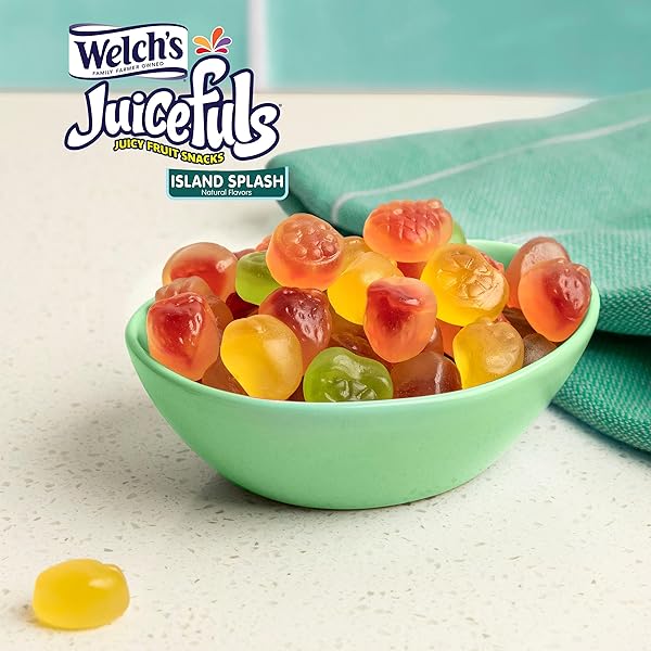 WELCH’S JUICEFULS JUICY FRUIT SNACKS, ISLAND SPLASH, FRUIT GUSHERS, PERFECT FOR SCHOOL LUNCHES, BULK PACK, INDIVIDUAL SINGLE SERVE BAGS, 1 OZ (PACK OF 48)