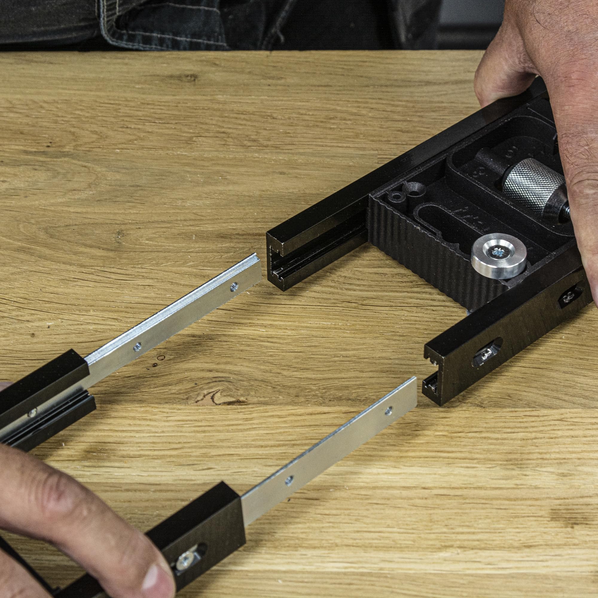 Trend 9ft AnyDoor Butt Hinge Template Kit, Quickly and Accurately Recess Square and Radius Hinges in Timber Doors & Frames, H/JIG/D9