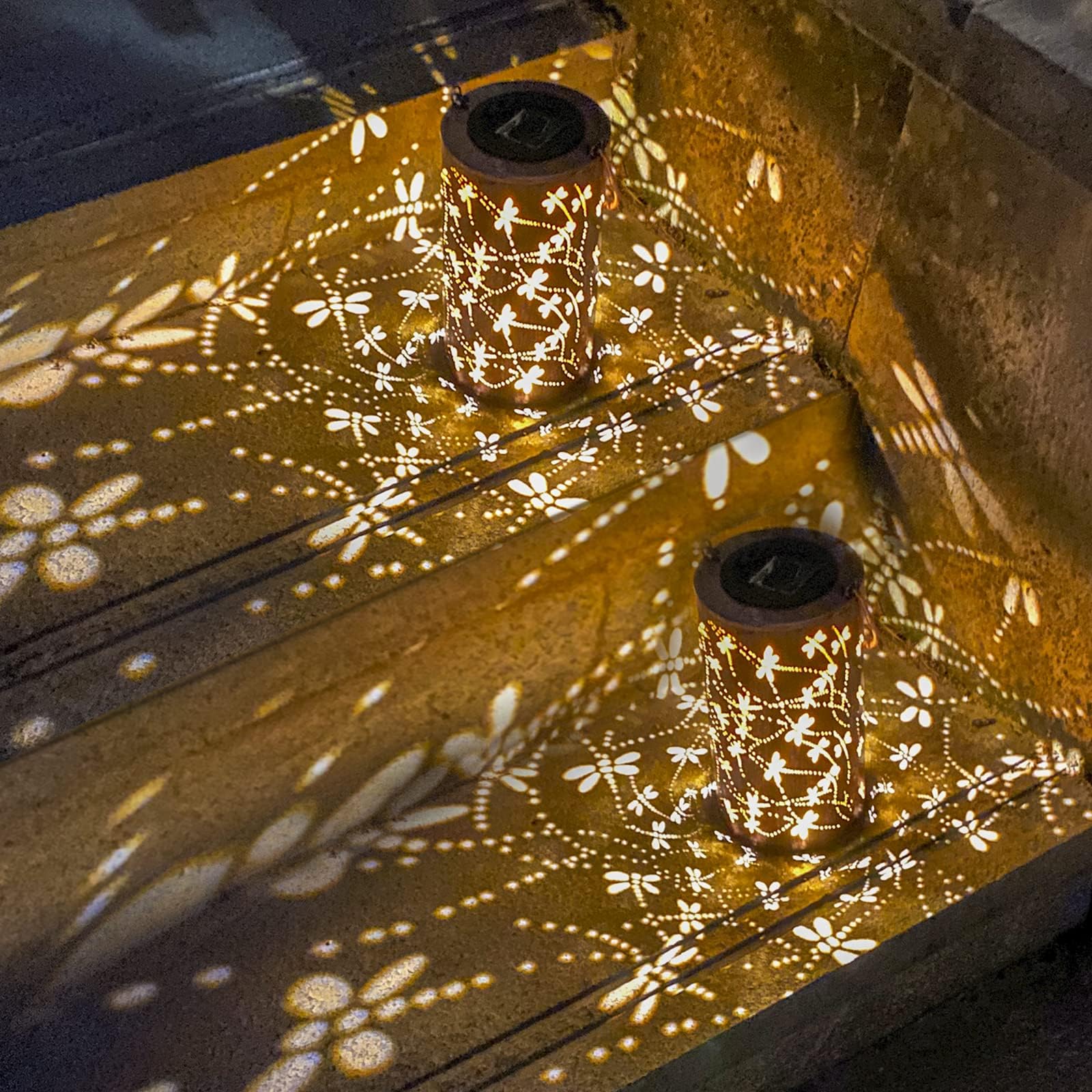 2 Pack Solar Dragonfly Lanterns Outdoor Hanging Lantern Lights, Dragonfly Hollowed-Out 2 Pack Metal Decor Lantern