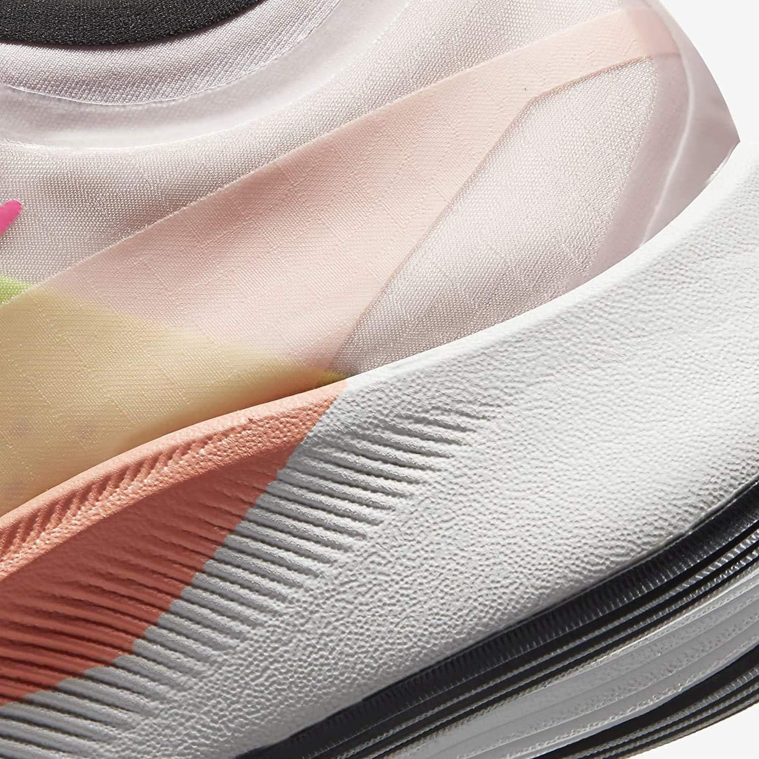 Amazon Co Jp ナイキ ズーム フライ 3 プレミアム W Zoom Fly 3 Prm ベアリーローズ アトミックピンク ダークスモークグレー ピンクブラスト Cj0404 600 日本国内正規品 22 5cm スポーツ アウトドア