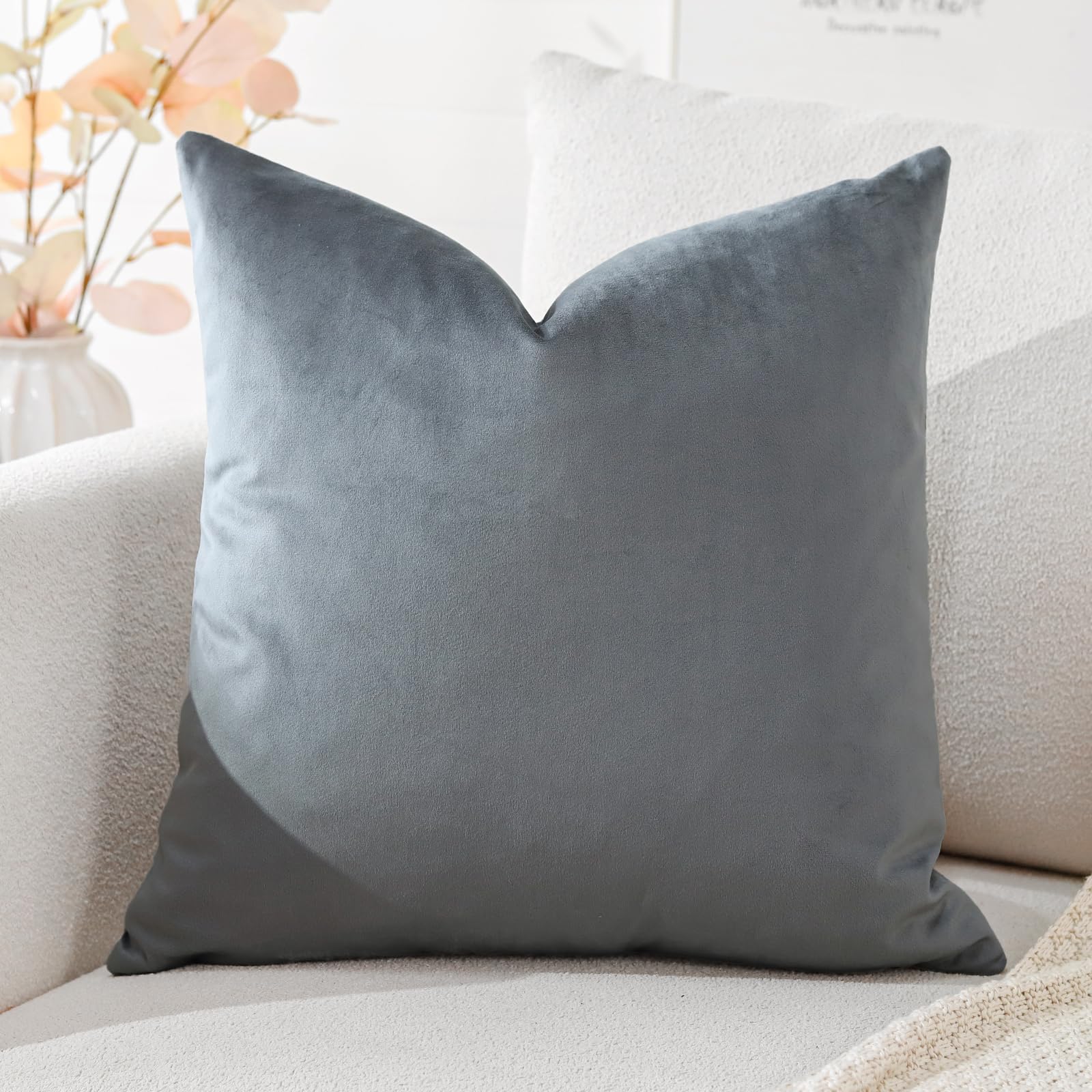Artscope Luxury Velvet Cushion Covers Decorative Square Pillowcases Soft Solid Cushion Cases for Couch Sofa Bedroom Home Decor 45x45cm Graphite Gray