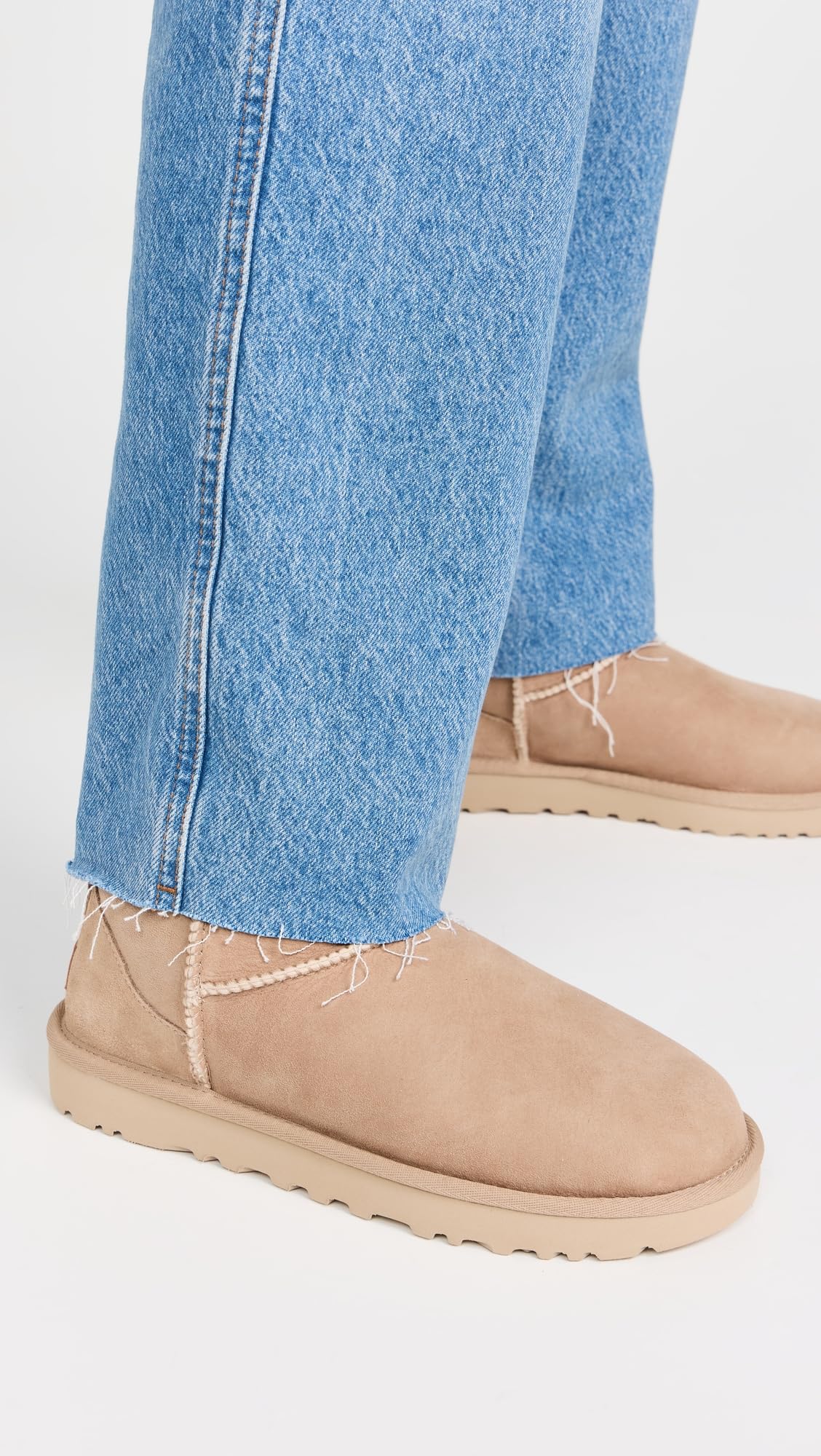 UGG W CLASSIC ULTRA MINI