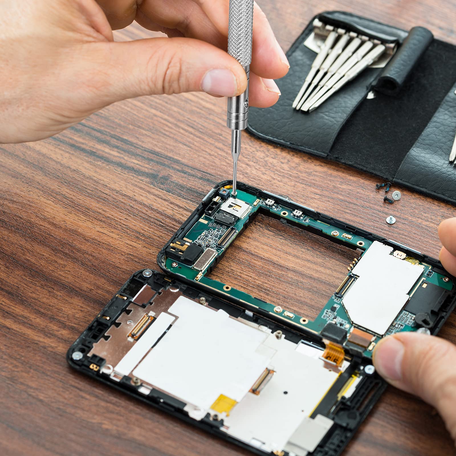 Chumia 8 Pieces Precision Jewelers Screwdriver Set, Micro Watch Repair Screwdriver Set 0.6-1.6 mm for Watch, Eyeglasses, Jewelry Work, Electronics Repair(Flathead, Phillips)